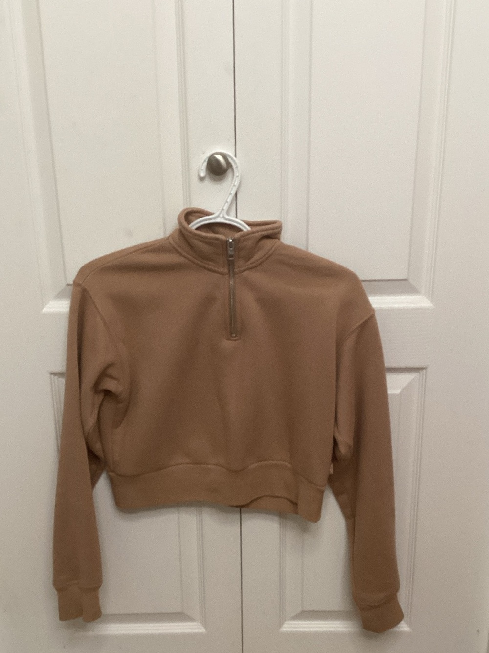 TNA Cropped Half‑Zip Mock Neck Sweatshirt - Camel